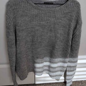 Brandy Melville Gray and White Striped Sweater